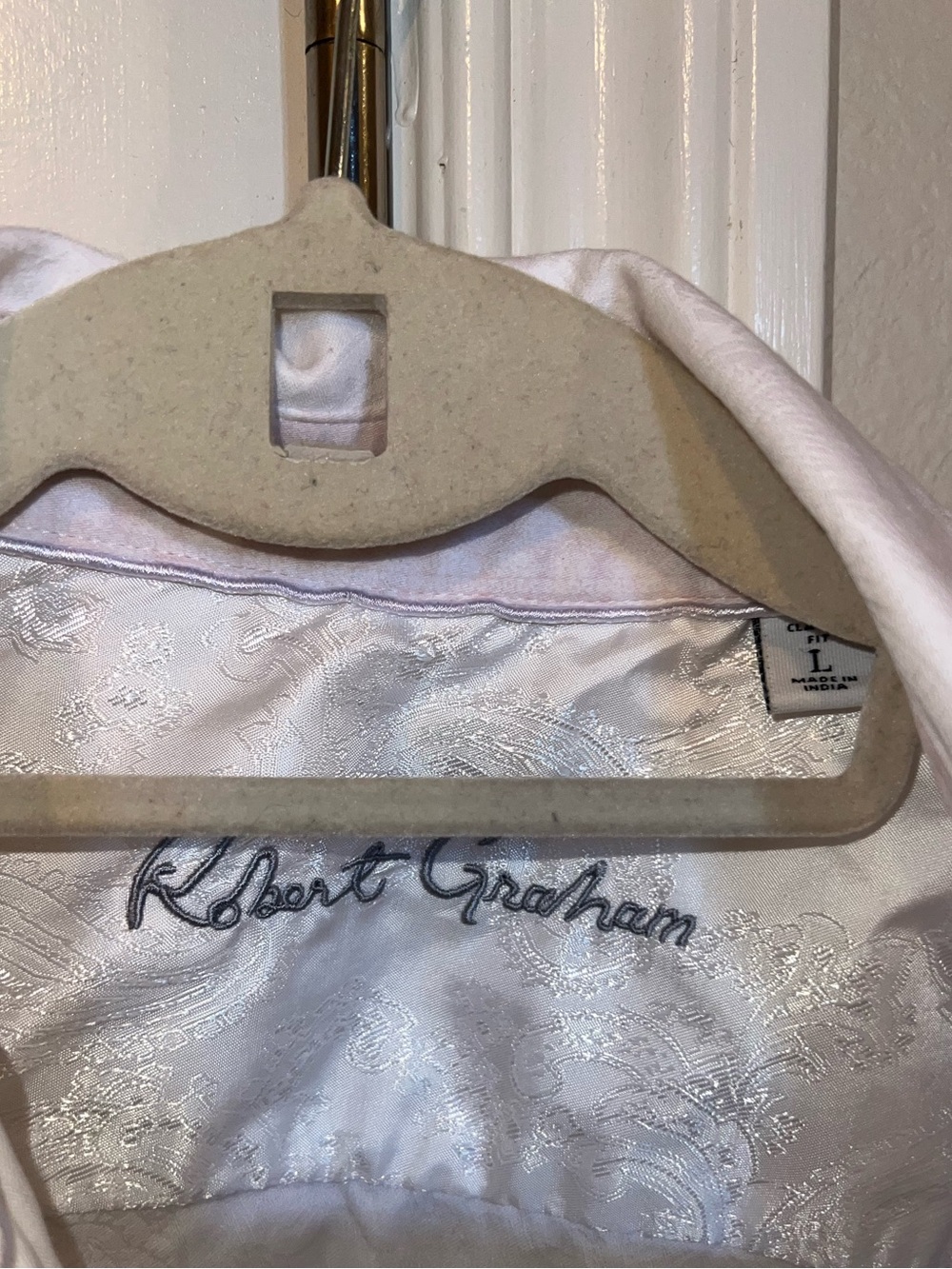 Authentic Men’s Robert Graham Shirt - Picture 6 of 6